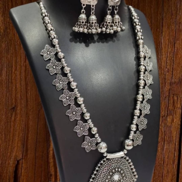 Oxidised jewellery - Picture 10 of 16